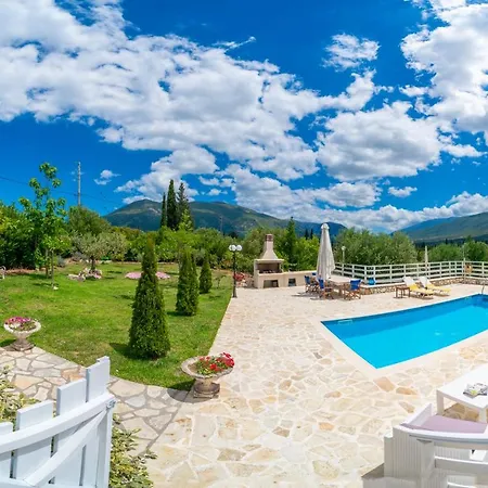 Country Style Christina *