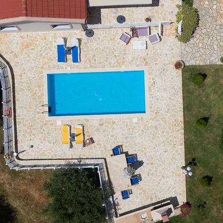 Country Style Christina *