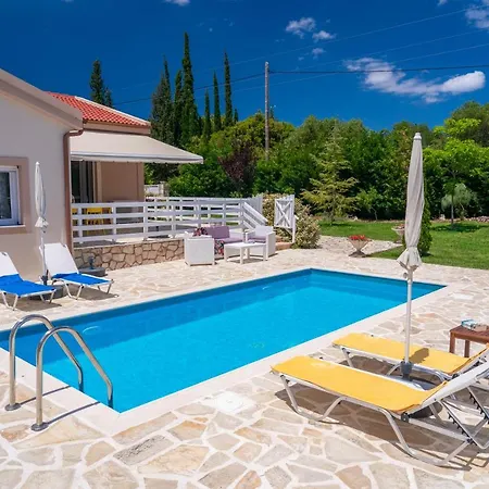 Country Style Christina *