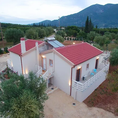 Country Style Christina Pouláta