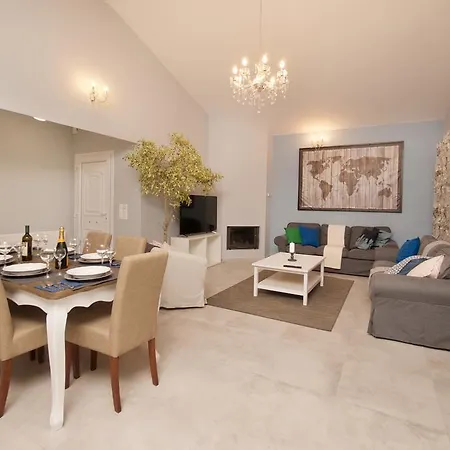 Country Style Christina