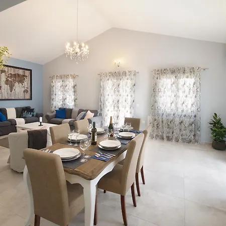 Villa Country Style Christina