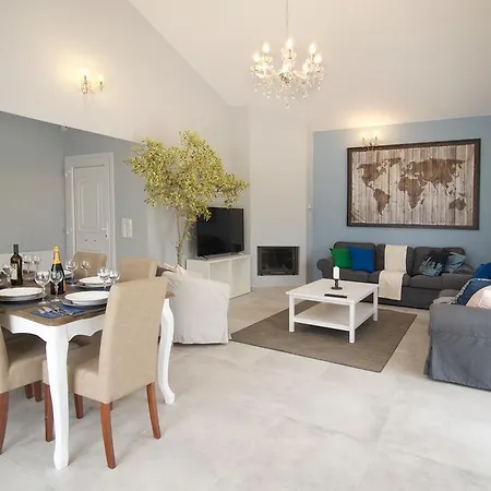 Country Style Christina Pouláta