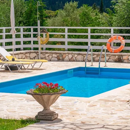 Country Style Christina Pouláta