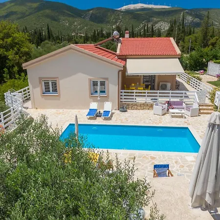 Villa Country Style Christina *