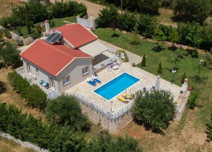 Country Style Christina Villa Pouláta