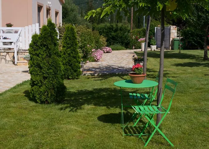 Villa Country Style Christina *